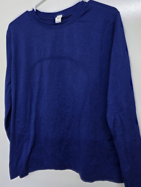 lululemon athletica Tops - Lululemon Swiftly Relaxed Long Sleeve Clubhouse Blue/Jet Stream Blue Size 6
